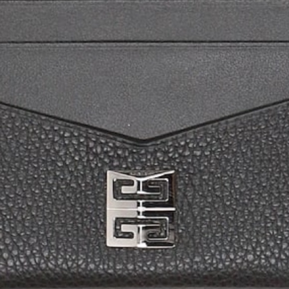 GIVENCHY Embossed calf leather car holder - Picture 4 of 11